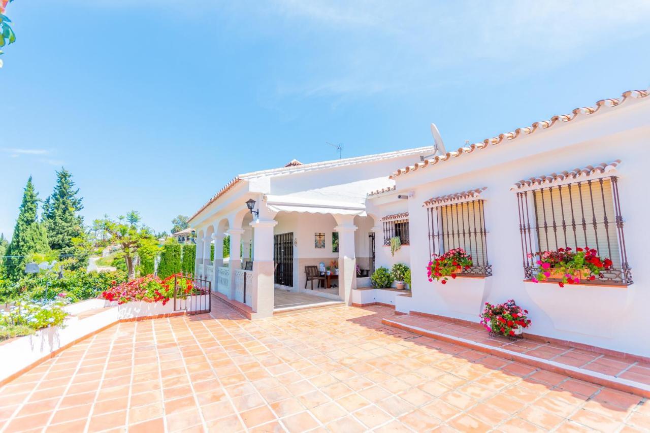 Cubo'S Villa Esmeralda Alhaurin el Grande Exterior photo